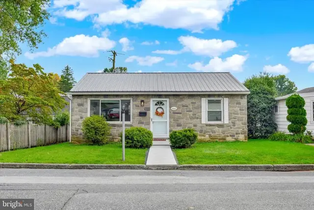 4705 Lancaster St, Harrisburg