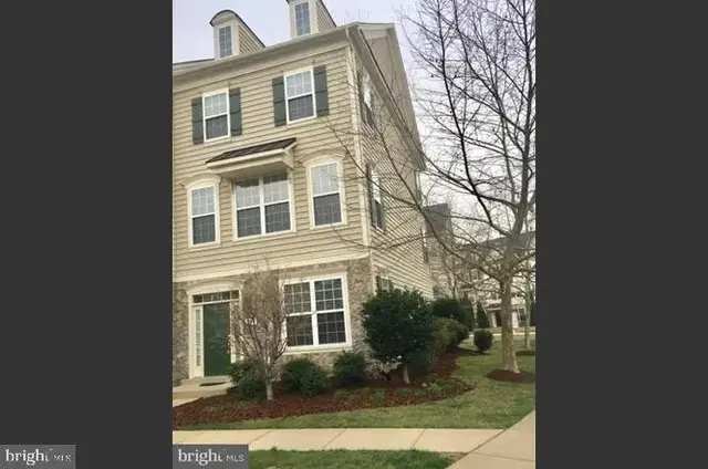 710 Redgate Ln, Woodbridge
