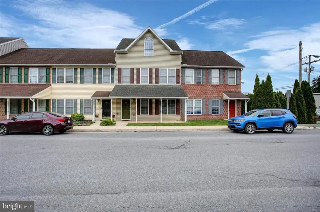 102 Earl St S, SHIPPENSBURG