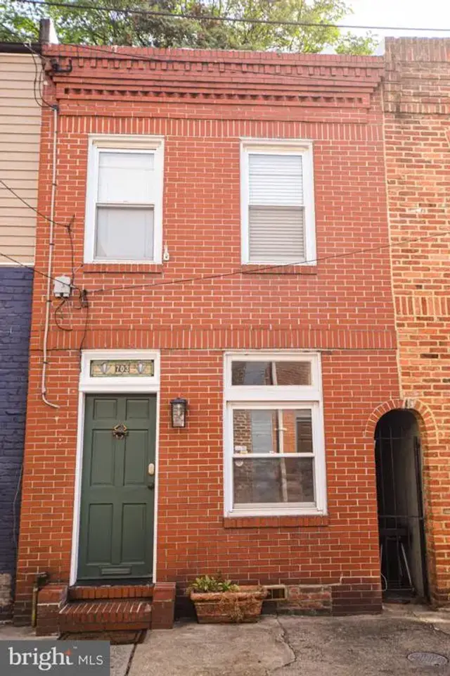 703 Bethel St, Baltimore