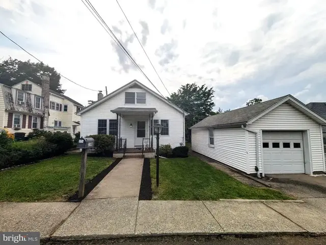 2198 Focht Ave, Bethlehem