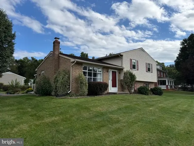 61 Stanley Hauver Dr, Smithsburg