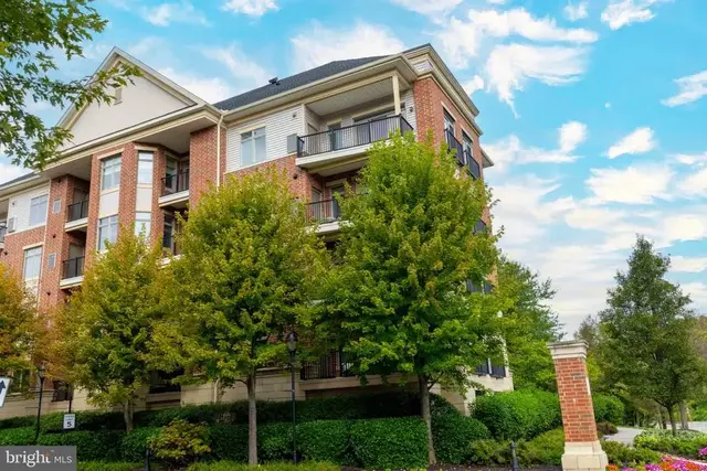 576 Carson Ter, Huntingdon Valley