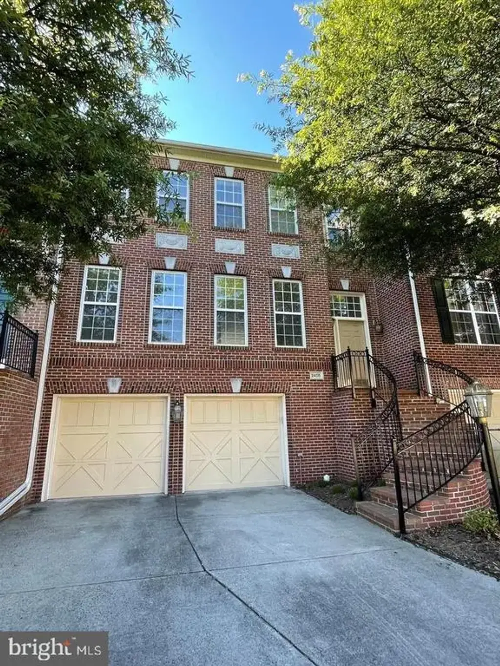 2405 Cypress Green Ln, HERNDON