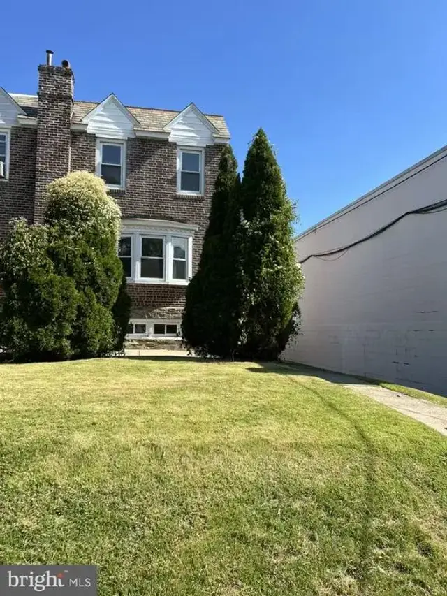 1427 Friendship St, Philadelphia