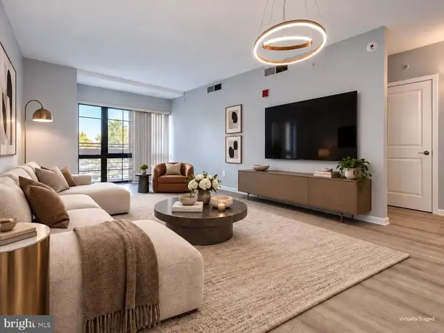 7915 Nw Eastern Ave Nw #412, Silver Spring