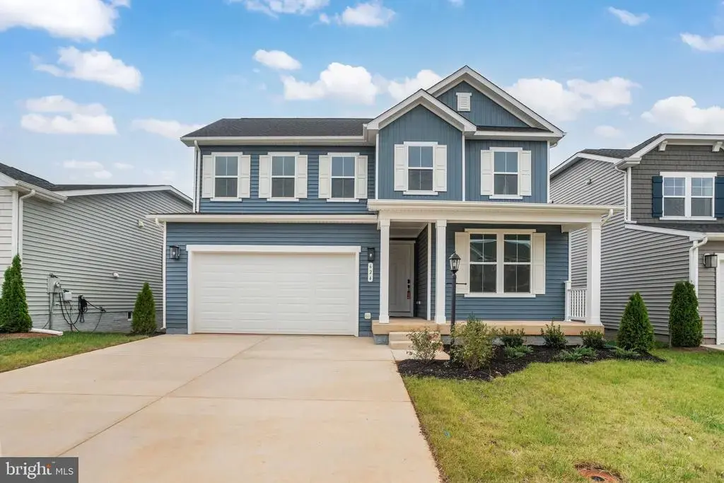 624 Clover Ln, ORANGE