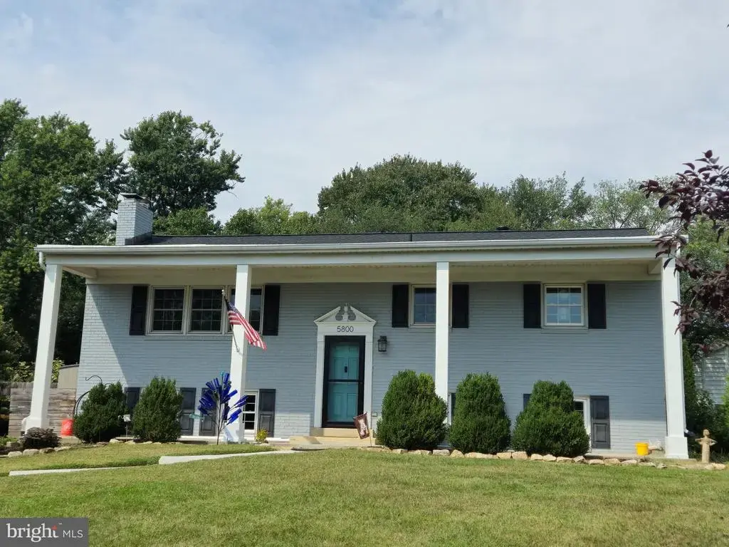 5800 Ashfield Rd, ALEXANDRIA