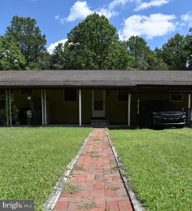 121 Stitzer Rd #2-b, Fleetwood