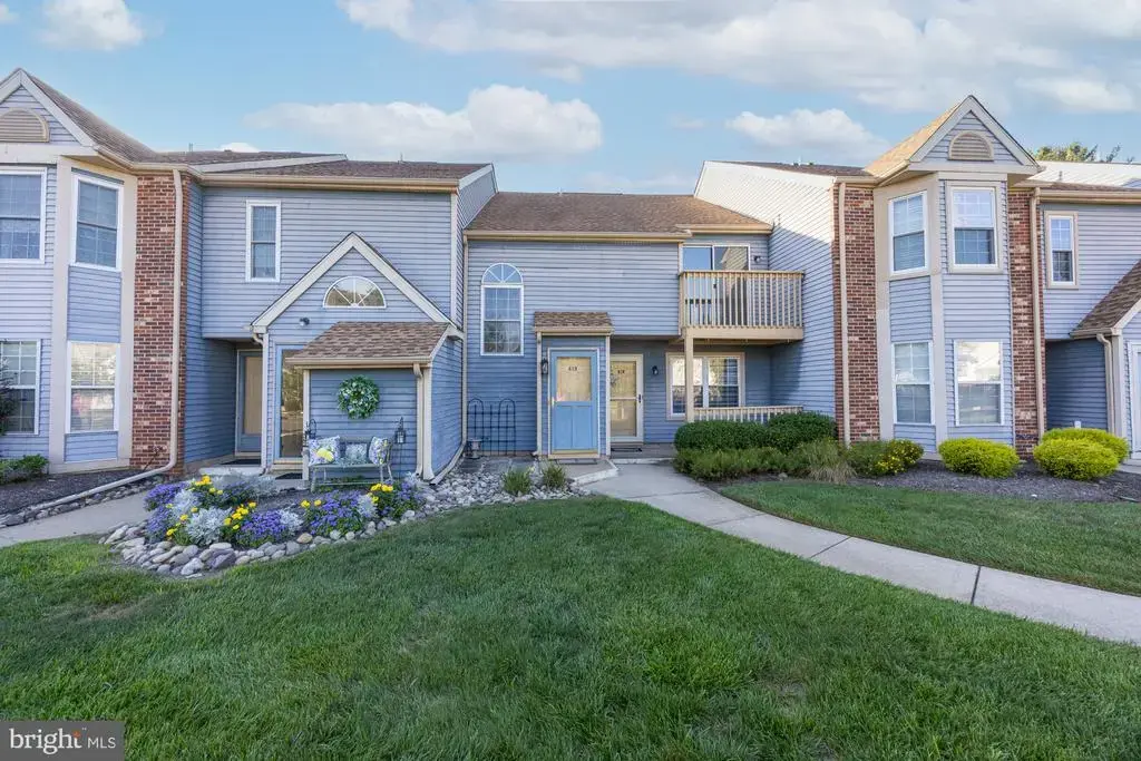 85 Pinewood Dr, HAMILTON