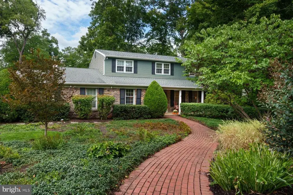 1300 University Dr, YARDLEY
