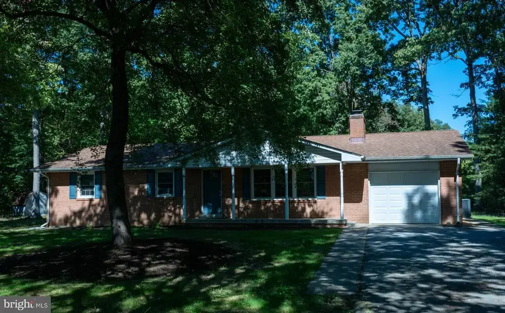 9470 Bland St, WALDORF