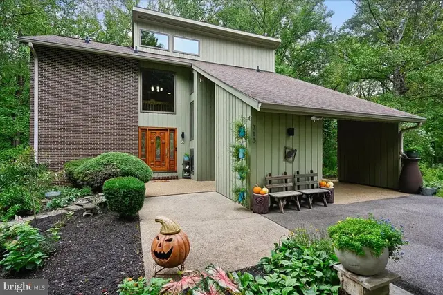 713 Harrisburg Dr, Davidsonville