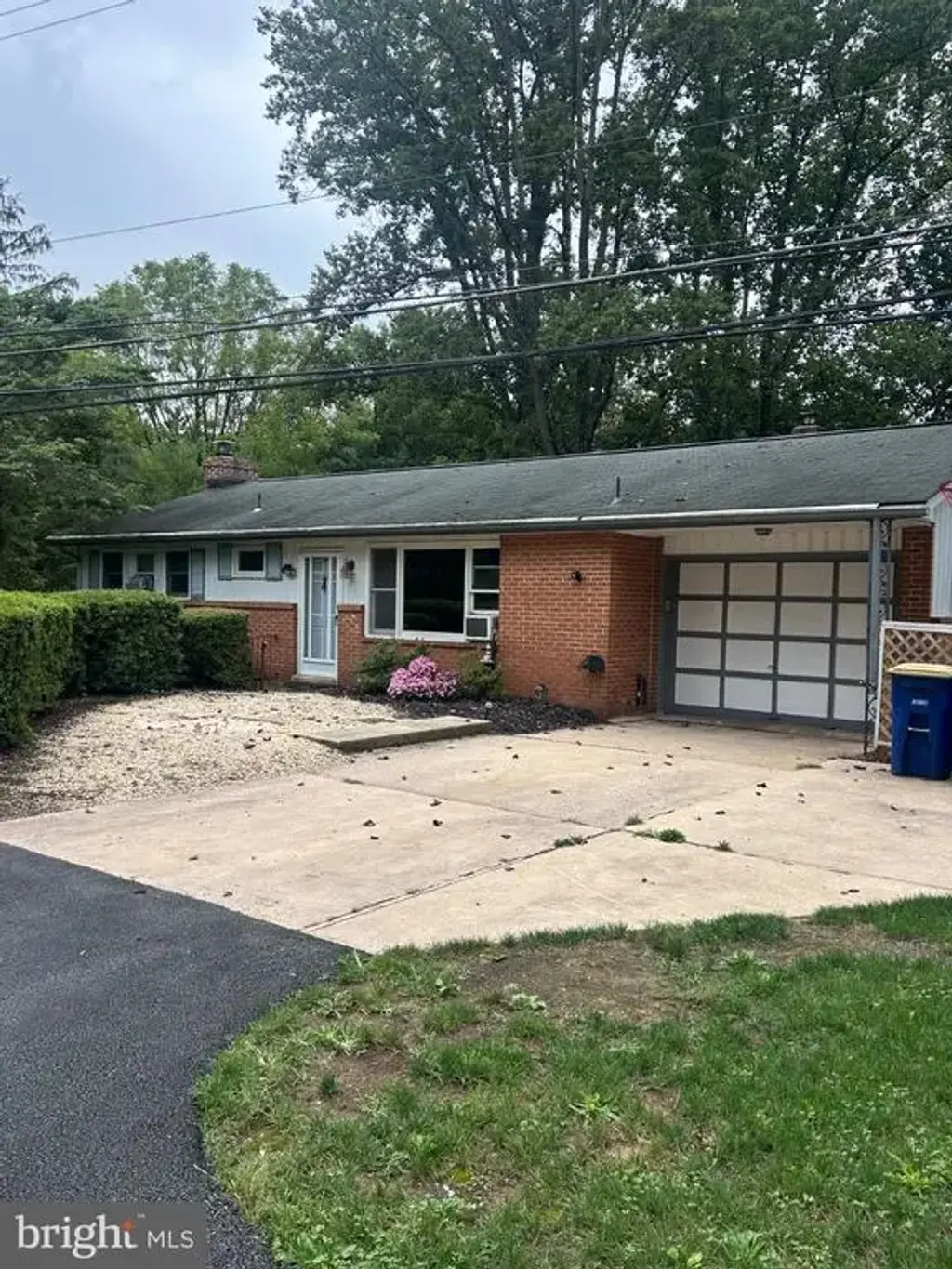 945 Lewisberry Rd, LEWISBERRY