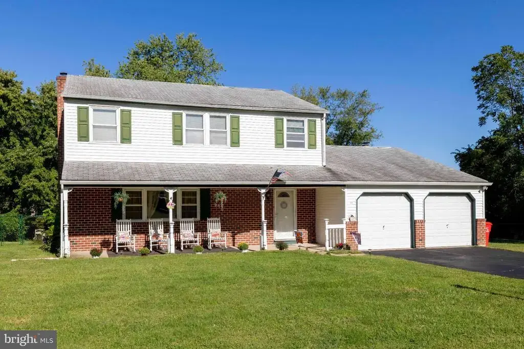 1240 Weber Rd, WARMINSTER