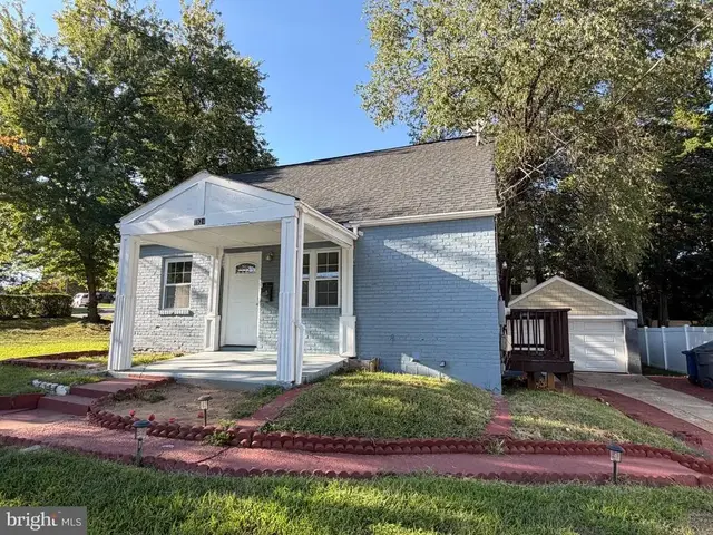 7124 Quincy Ave, Falls Church