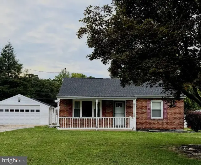 1036 Smith Hill Rd, York