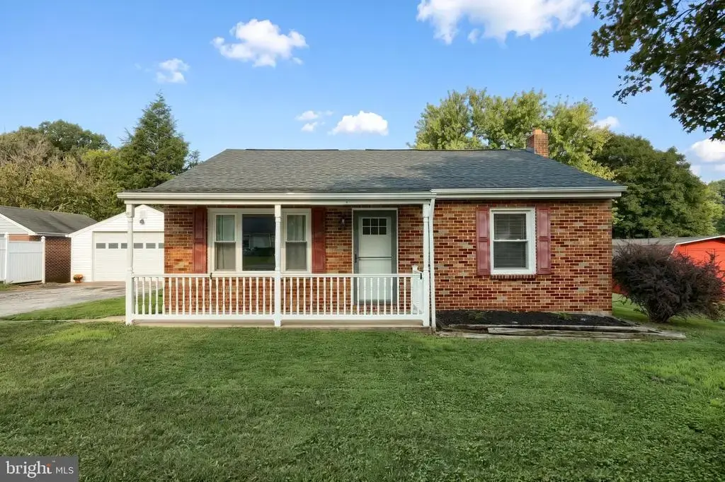 1036 Smith Hill Rd, YORK