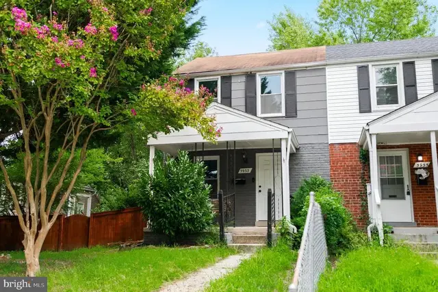 5933 Williamsburg Rd, Alexandria