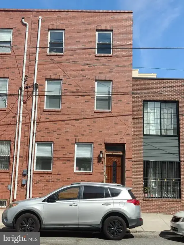 631 N 11th St #1f, Philadelphia