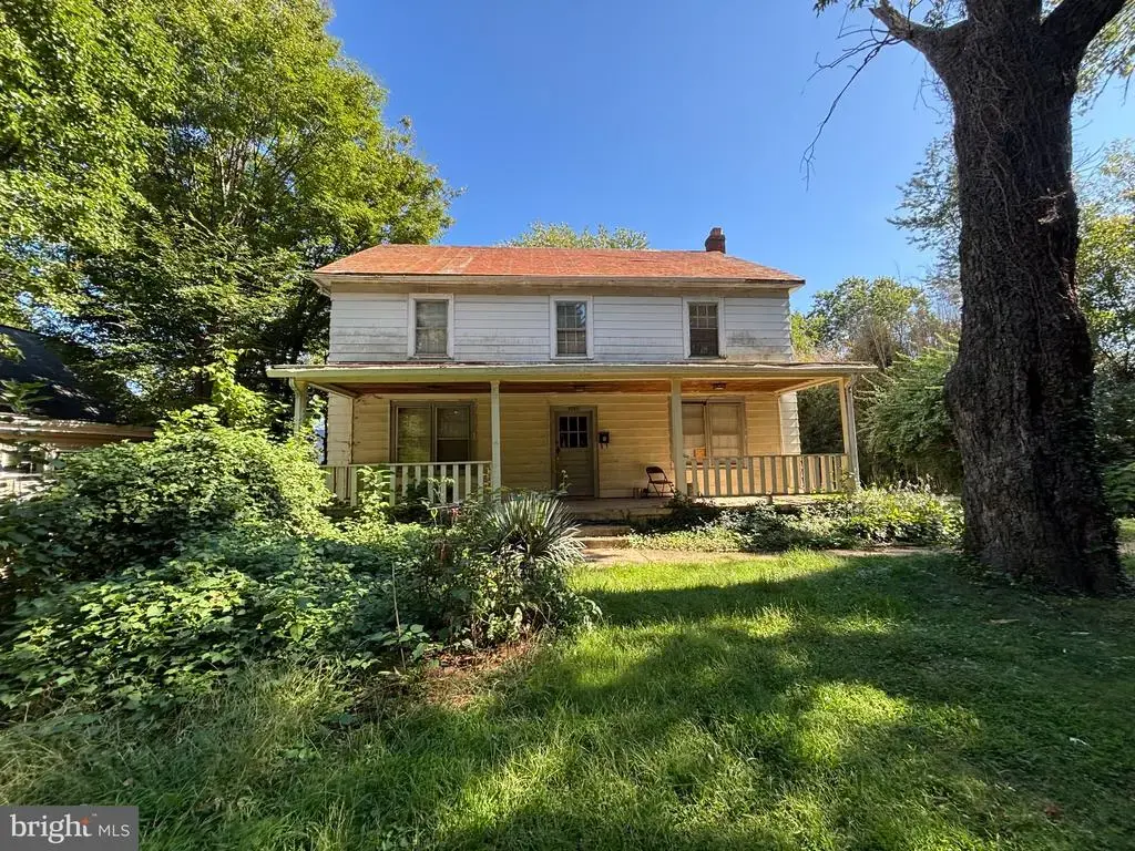 7353 Magarity Rd, FALLS CHURCH