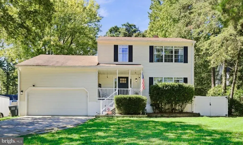 21271 Scarborough Dr, LEXINGTON PARK