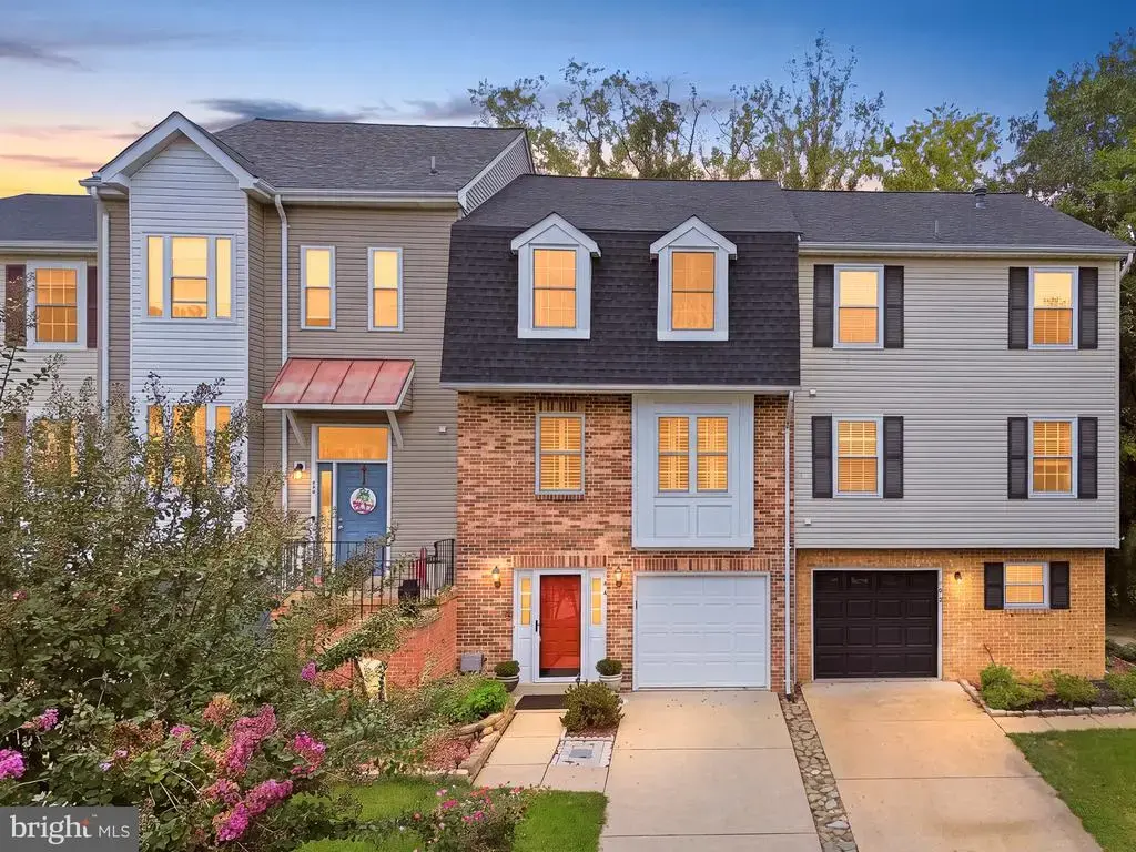 104 Shaw Ct, FREDERICKSBURG