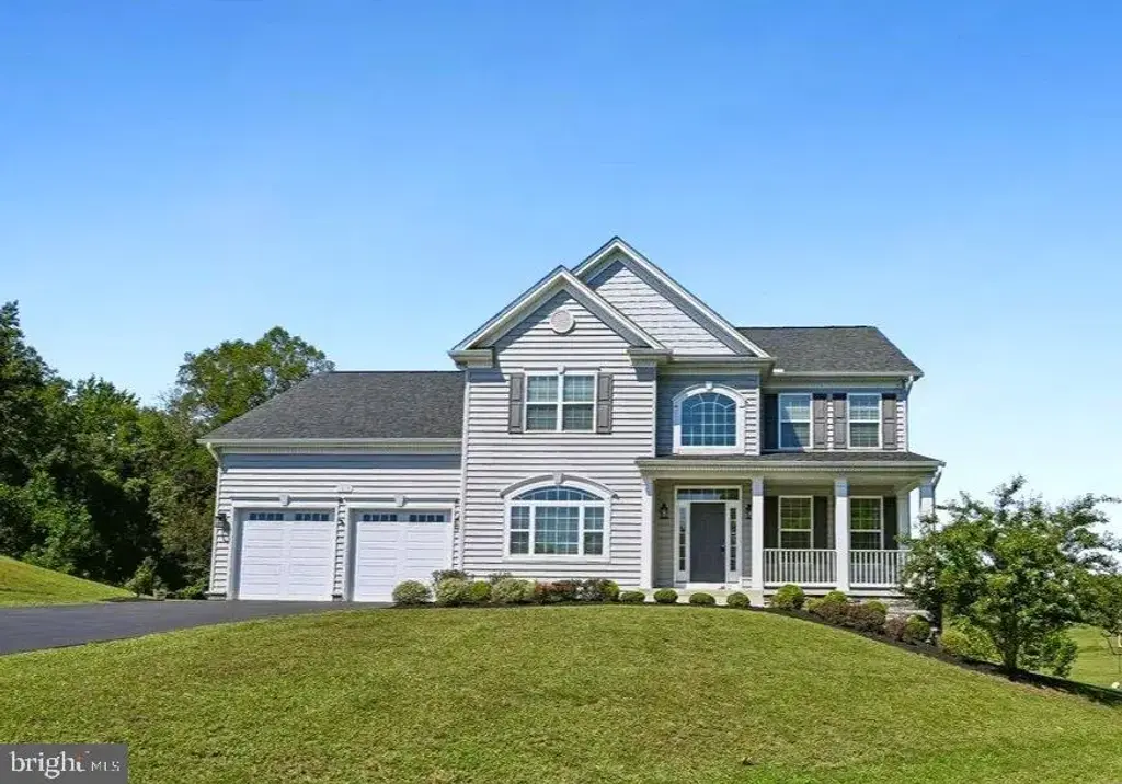 1015 Ray Trott Ln, HUNTINGTOWN