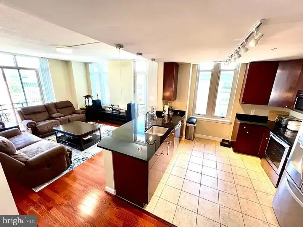 155 Potomac Psge #704, OXON HILL
