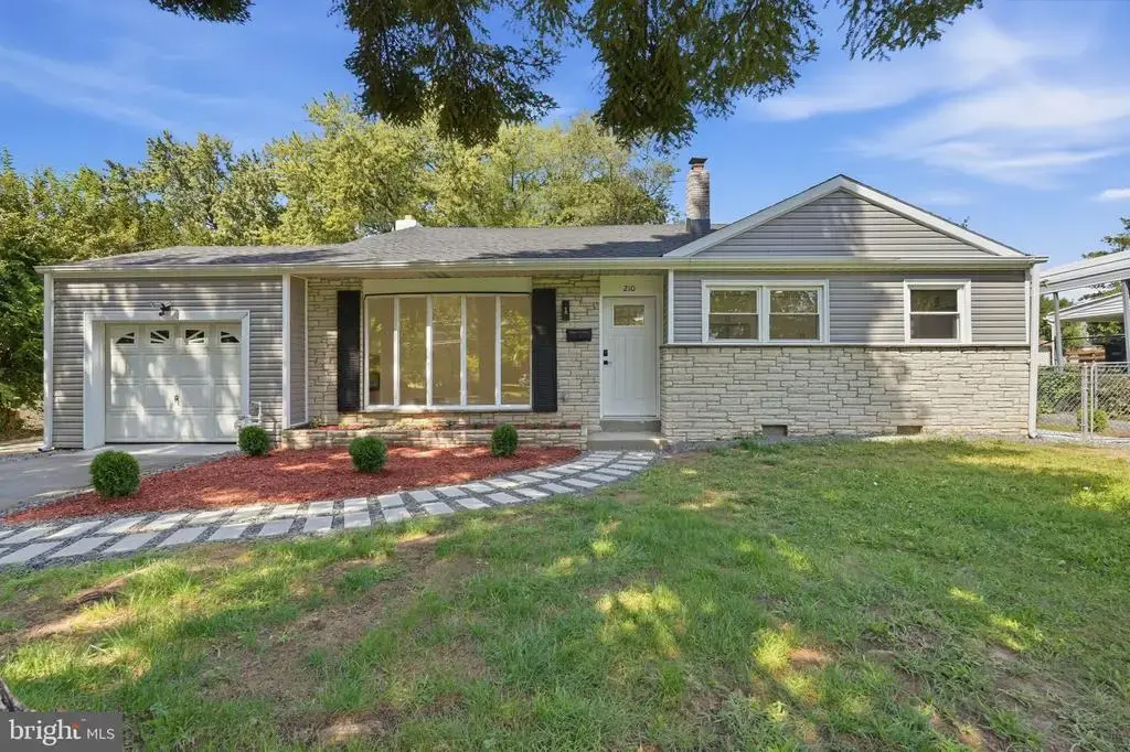 210 Newtown Rd, WARMINSTER