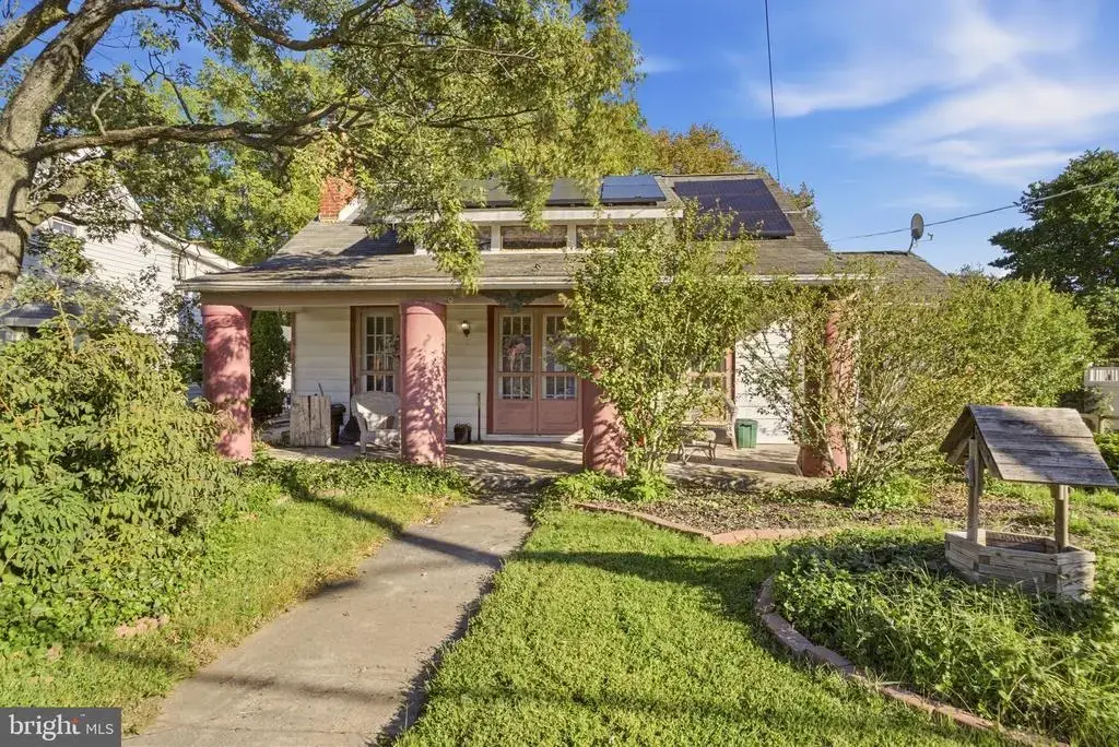 308 N Broadway, PENNSVILLE