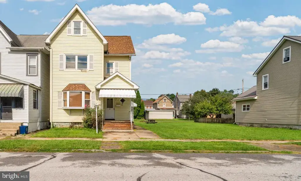 2912 4th Ave, ALTOONA