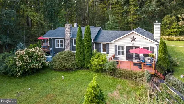 603 Haycock Run Rd, Kintnersville