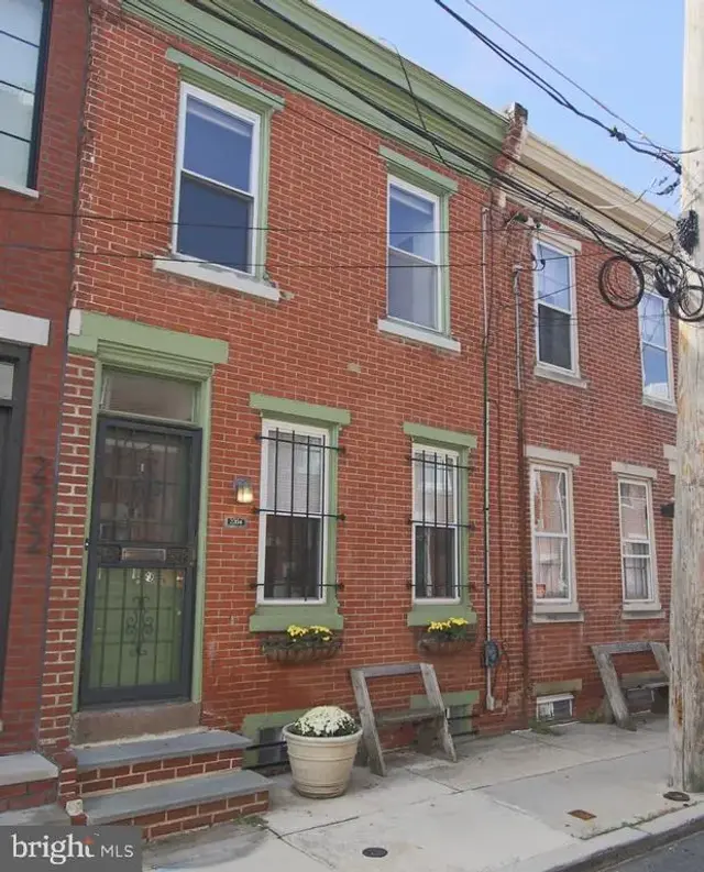 2204 Kater St, Philadelphia
