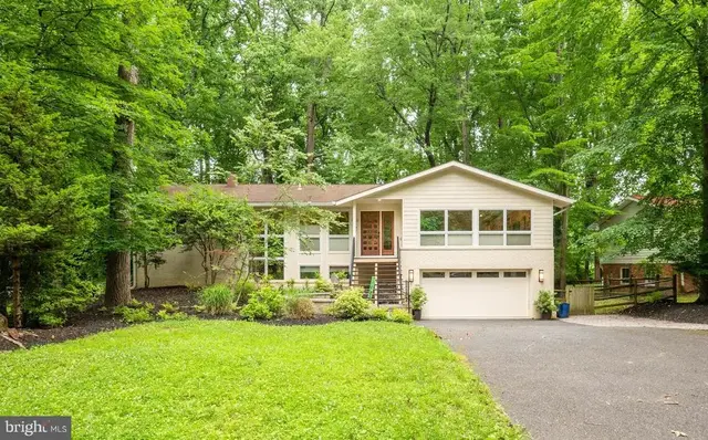 8313 Still Spring Ct, Bethesda