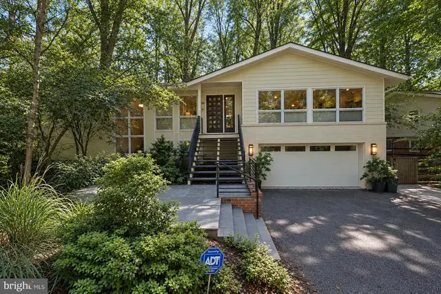 8313 Still Spring Ct, Bethesda