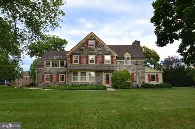 10 Beatty Rd #103, Media