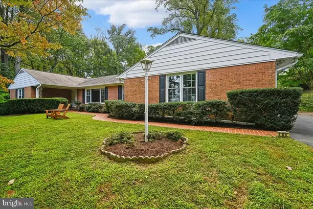 754 Carlisle Dr, Arnold