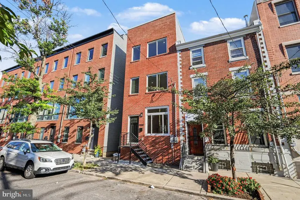 2455 Coral St, PHILADELPHIA