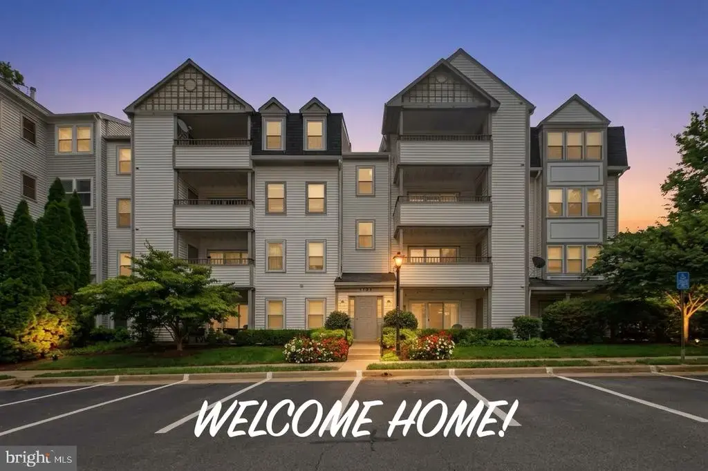 7702 Lafayette Forest Dr #31, ANNANDALE