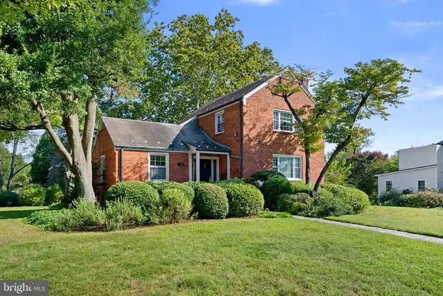 19 Indian Spring Dr, Silver Spring