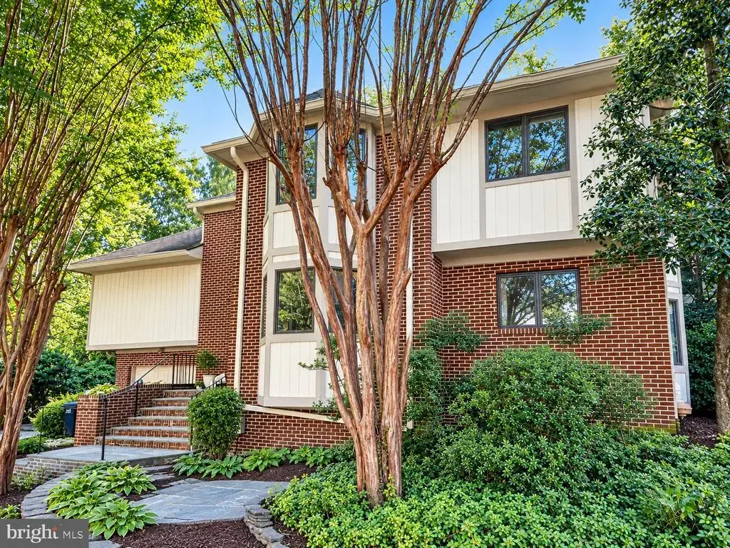 3029 Oregon Knolls Dr Nw, WASHINGTON