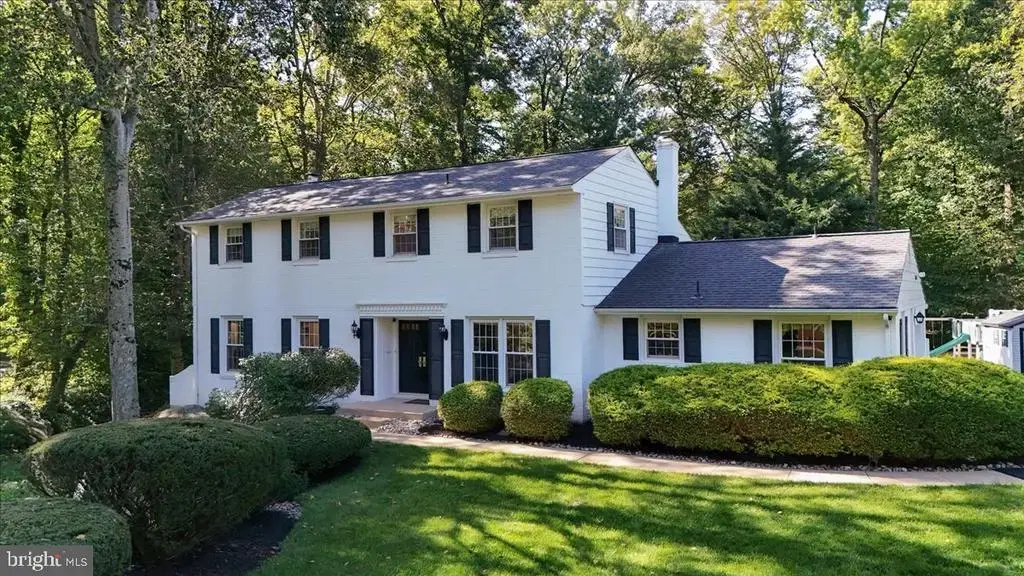 12 Broadbent Rd, WILMINGTON