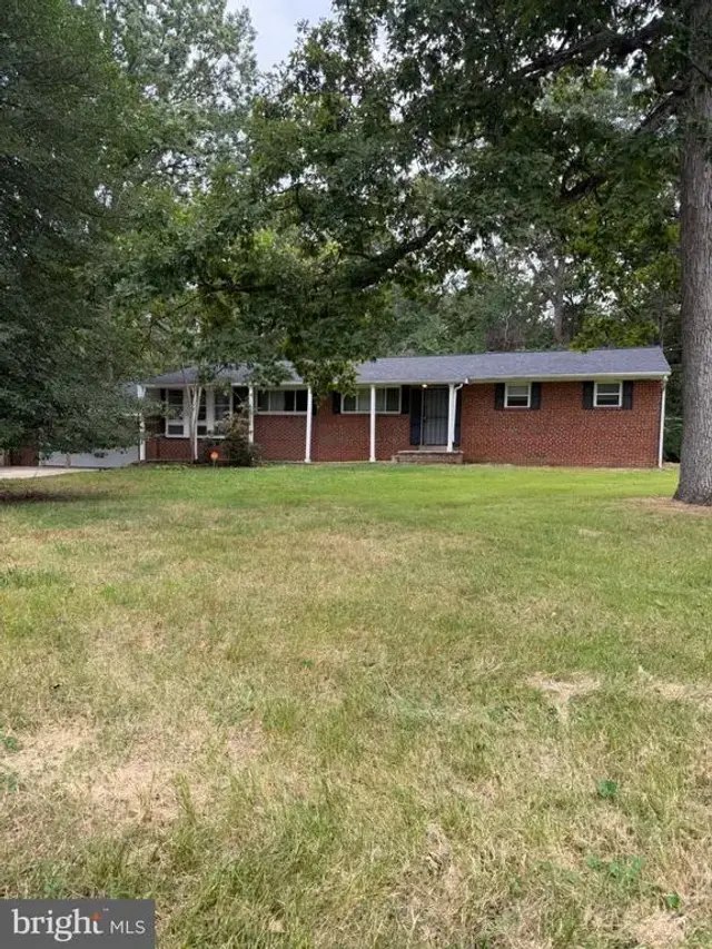 8603 Dangerfield Rd, Clinton
