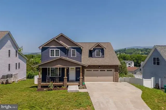 190 Suffolk Dr, Harrisonburg
