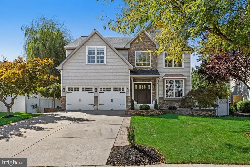 7 Woodyfield Ln, DELRAN