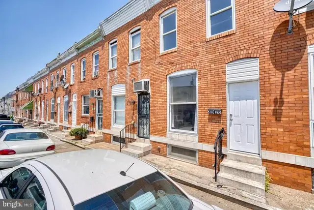 3526 Noble St, Baltimore