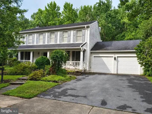 11212 Odell Farms Ct, Beltsville