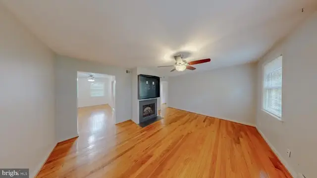 2210 Washington Ave #301, Silver Spring