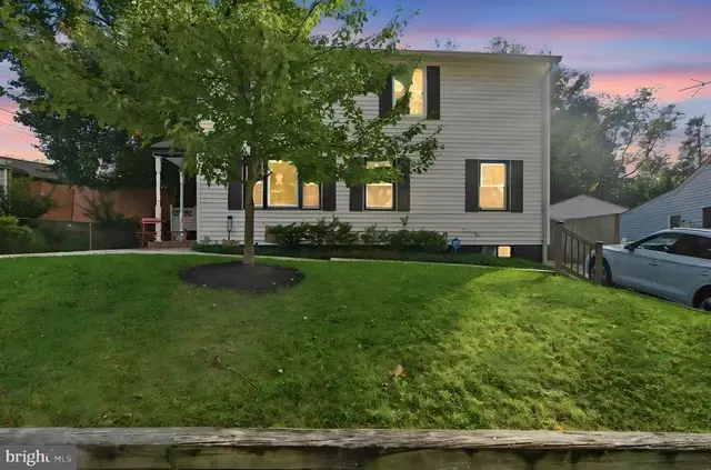 306 Charles St, Rockville